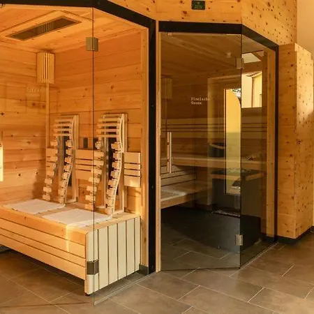 Gut Sein Hotel *